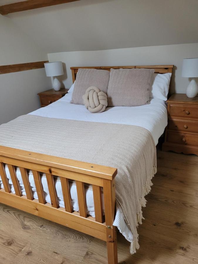 Entire 2 Bed Coach House In Peaceful Norfolk Village Pulham Екстер'єр фото
